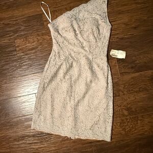 Watters&Watters Chic One-Shoulder Lace Dress in Cream